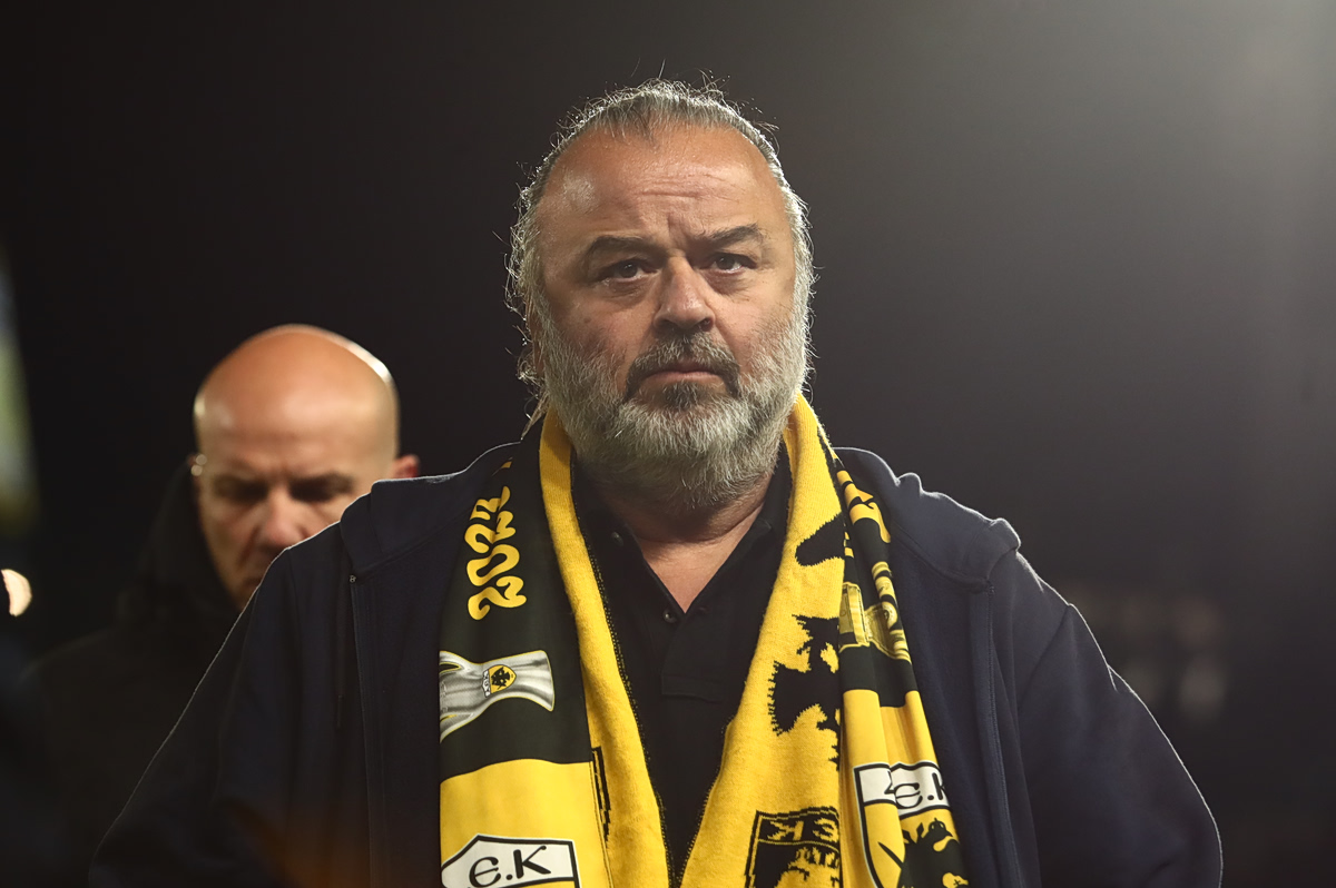 Μπερδεύοντας το bella ciao με το… ciao bella και τον Μάριο με τον Πάριο (vids)
