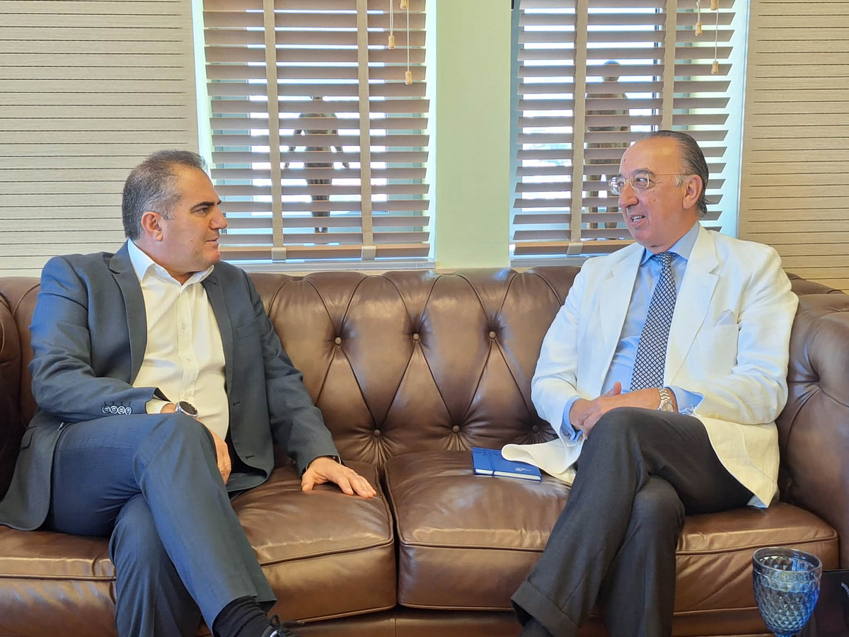 Ο Πρέσβης της Ισπανίας στην Ελλάδα στο Δημαρχείο Καλαμάτας