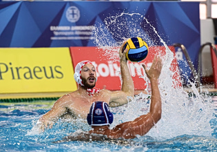 Ολυμπιακός – Βουλιαγμένη 20-10: Έκαναν το 1-0 οι «ερυθρόλευκοι»
