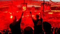 Κατάμεστο το ΟΑΚΑ για τους Metallica: Μια εκρηκτική βραδιά στην Αθήνα με το απόλυτο metal παραλήρημα