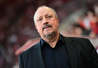 Ο Μπενίτεθ σε ντοκιμαντέρ για το Champions League της Λίβερπουλ το 2005 (vid)