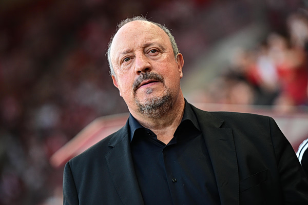Ο Μπενίτεθ σε ντοκιμαντέρ για το Champions League της Λίβερπουλ το 2005 (vid)