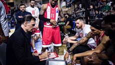 Μπαρτζώκας για Βεζένκοφ: «Θα μπορούσε να παίξει, αλλά δεν θέλαμε να ρισκάρουμε»