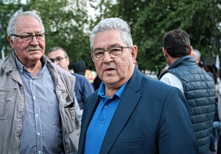 Κουτσούμπας: Βροντοφωνάζουμε «λευτεριά στην Παλαιστίνη» και «κάτω τα χέρια από την Κούβα»