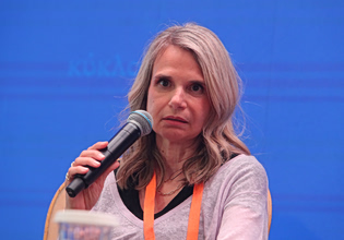 Μιλένα Αποστολάκη: «Η «δεύτερη ευκαιρία» δεν μπορεί να είναι κενό γράμμα