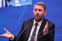ΠΑΣΟΚ: Οι διαρροές για τις υποκλοπές, ο φάκελος Ανδρουλάκη και τα αναπάντητα ερωτήματα