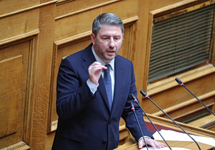 Υποκλοπές: Απομακρύνεται το σενάριο να καταθέσει πρόταση δυσπιστίας το ΠΑΣΟΚ – Ποιες κινήσεις ετοιμάζει ο Ανδρουλάκης  