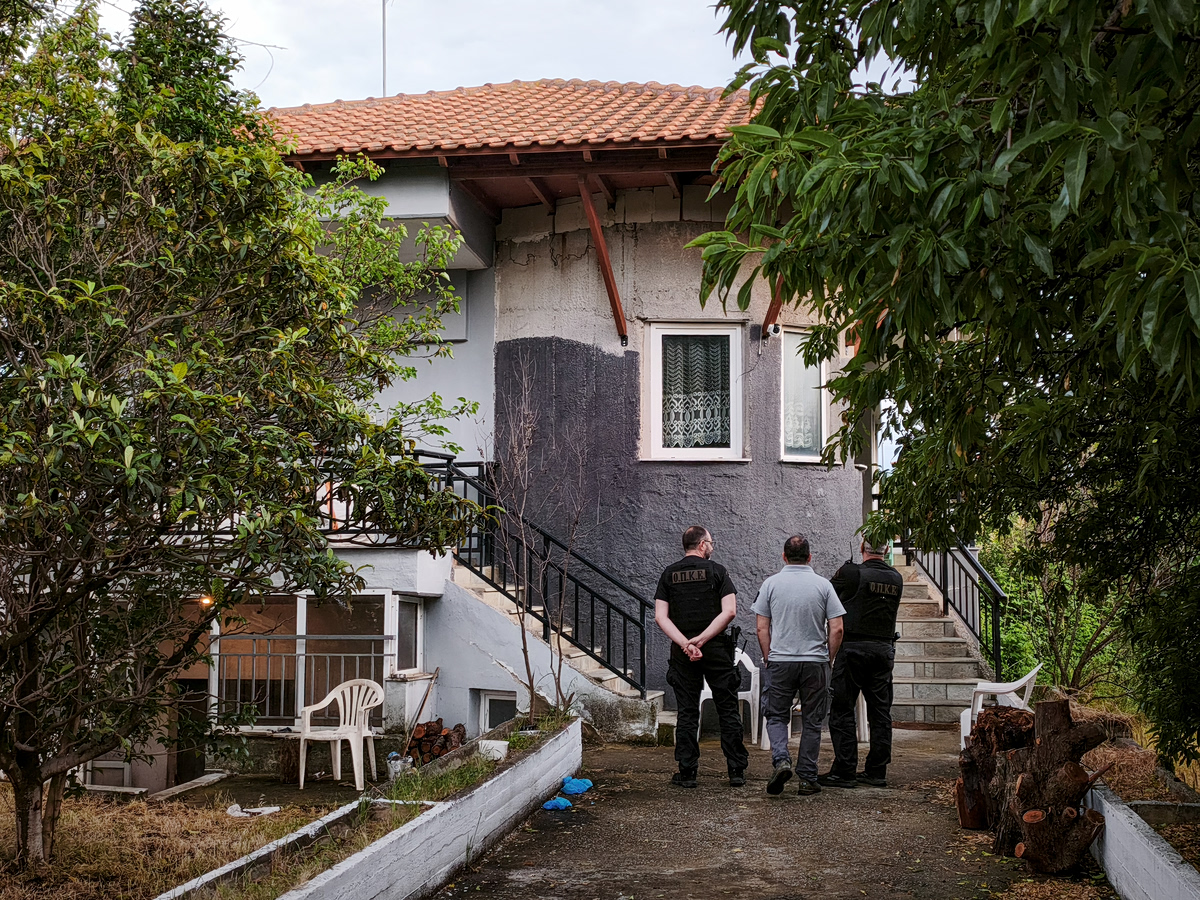 Θεσσαλονίκη: Στον εισαγγελέα ο 30χρονος που συνελήφθη για τη δολοφονία του 67χρονου πατέρα του – Τον σκότωσε με κατσαβίδι