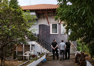 Θεσσαλονίκη: Στον εισαγγελέα ο 30χρονος που συνελήφθη για τη δολοφονία του 67χρονου πατέρα του – Τον σκότωσε με κατσαβίδι