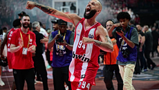 Ολυμπιακός – Ρεάλ Μαδρίτης 92-85: Βασιλιάς της Ευρώπης ο Θρύλος!