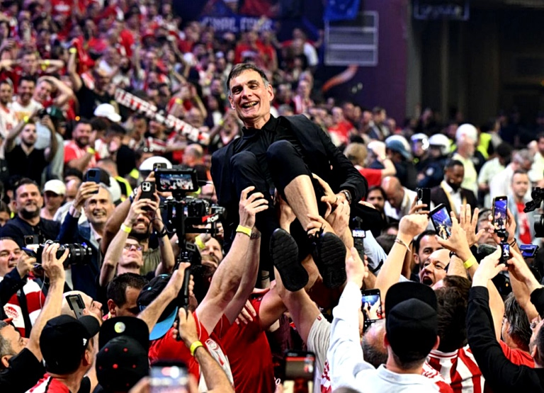 Αυτή τη φορά ο Μπαρτζώκας, οι παίκτες του και ο Ολυμπιακός δεν άφησαν να τους ξεφύγει καμία λεπτομέρεια
