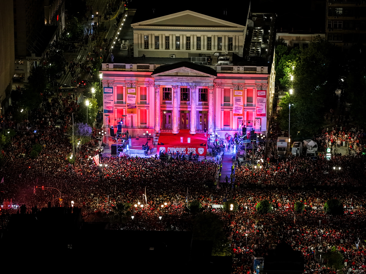 Το βίντεο της ΚΑΕ Ολυμπιακός με όσα έγιναν στο Δημοτικό Θέατρο: «Το πάρτι της ζωής μας»