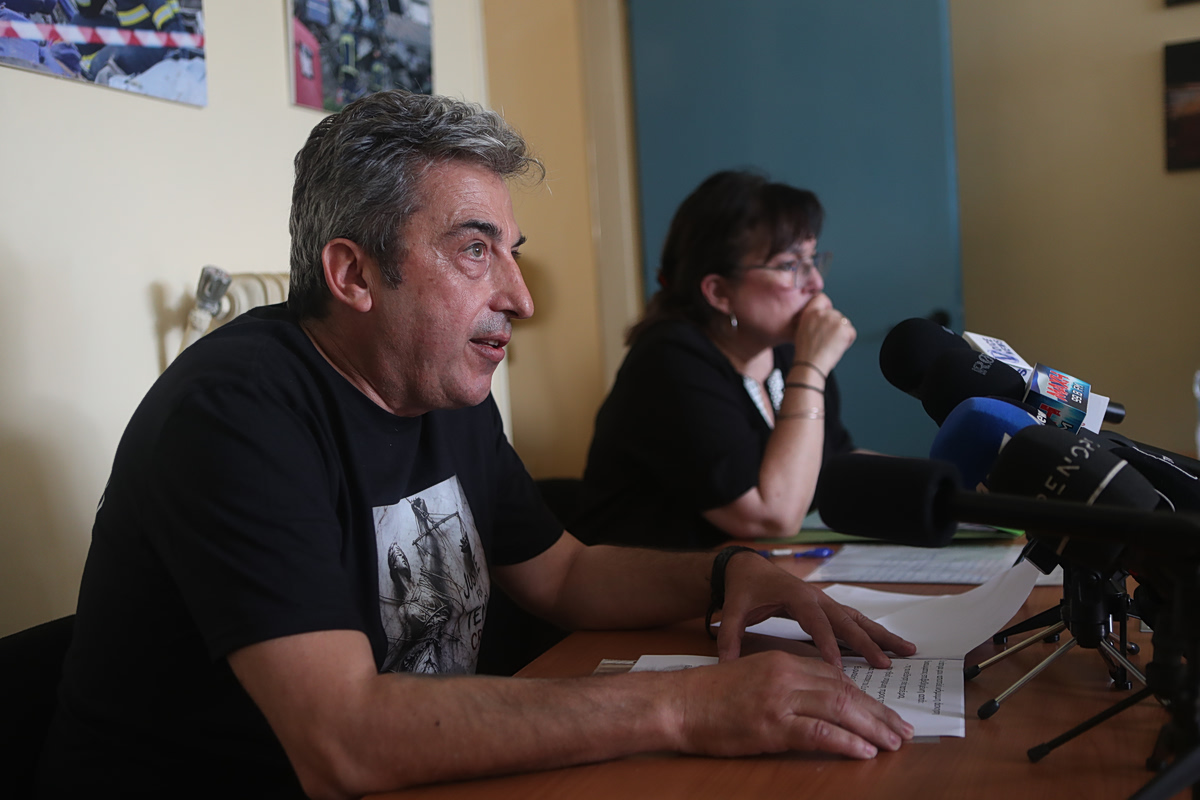 Τέμπη: «Δεν μας αφορά το κόμμα Καρυστιανού – Ο δικαστικός αγώνας είναι μπροστά μας» λέει ο Ασλανίδης