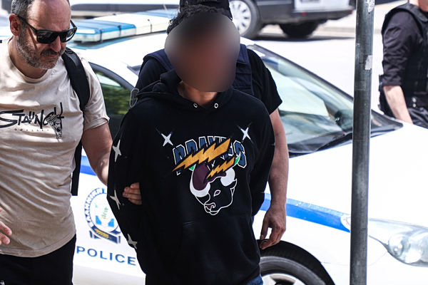Θεσσαλονίκη: Σκότωσε τον πατέρα του με πάνω από 14 χτυπήματα στο πρόσωπο
