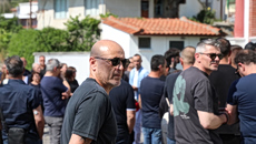 Σε κλίμα οδύνης η κηδεία του Παρασκευά Άντζα (pics)