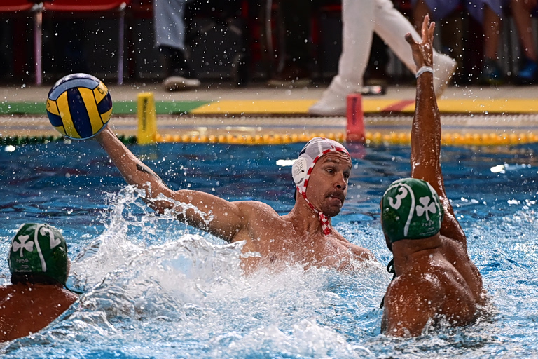 Ολυμπιακός – Παναθηναϊκός 15-12: Έκαναν το 1-0 στους τελικούς οι Ερυθρόλευκοι (vid)