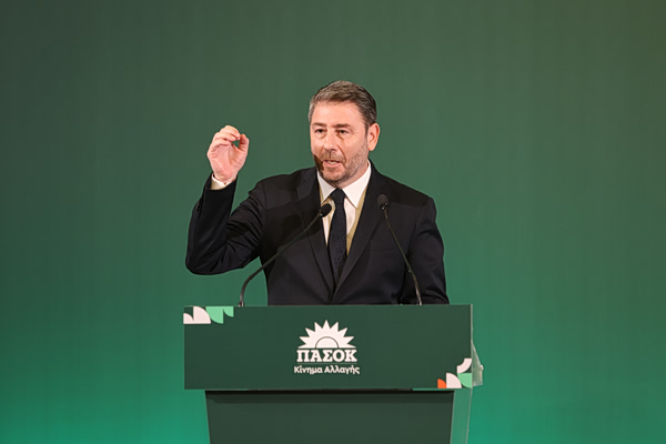 Ανδρουλάκης: Ο Νίκος Ταγαράς υπήρξε ένας μετριοπαθής πολιτικός, που τίμησε το Κοινοβούλιο με τη στάση του