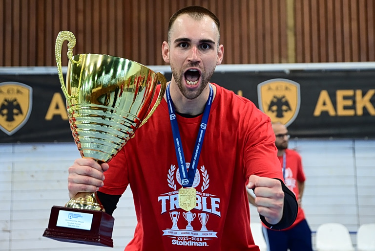 Handball Premier: Ο Ολυμπιακός ξεπέρασε την ΑΕΚ σε πρωταθλήματα