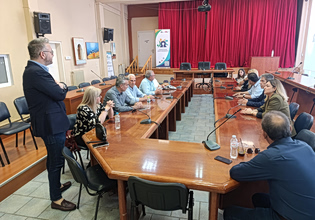 Ενδοδημοτική συγκοινωνία για πρώτη φορά αποκτά ο Δήμος Ωραιοκάστρου