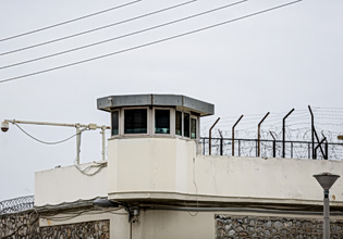 Στις φυλακές Κορυδαλλού το Σάββατο ο 54χρονος που σκότωσε τον 20χρονο Νικήτα και η σύζυγός του