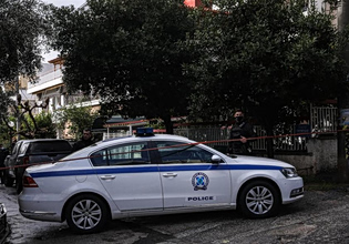 Νεκρός άνδρας που έπεσε από μπαλκόνι δευτέρου ορόφου στου Ζωγράφου