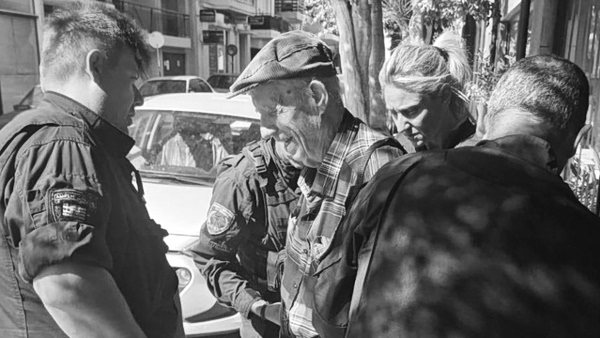 «Είναι απούσα, δεν δικαιούται να μιλάει» – Πυρά από το δικηγόρο του 89χρονου στην κόρη του