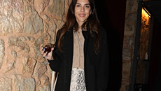 Άννα Μαρία Βέλλη: Παντρεύτηκε τον αγαπημένο της, Άκη Σβολάκη – Οι φωτογραφίες του γάμου