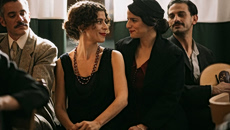 «ASTORIA»: Μια ιστορία για τον έρωτα, τη δύναμη και την επιβίωση στο θέατρο Παλλάς