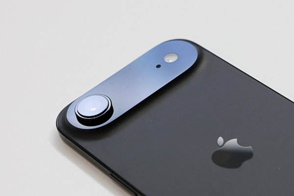 Apple και Intel ξαναμπαίνουν σε τροχιά συνεργασίας