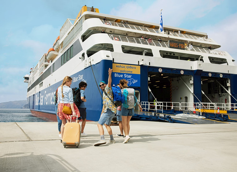 Αποδράσεις στο Αιγαίο με τη Blue Star Ferries: Όταν κάθε διαδρομή γίνεται η ομορφότερη ανάμνηση