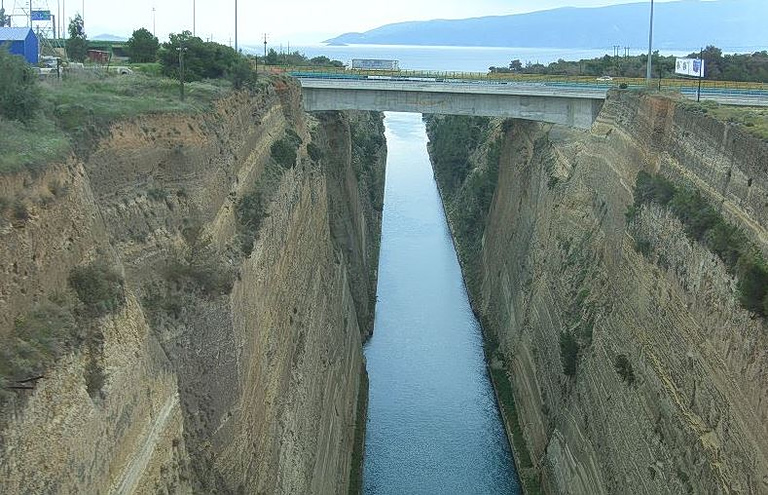 Ισθμός: Πώς βρέθηκε στο νερό η 15χρονη - Σε εξέλιξη οι έρευνες των Αρχών