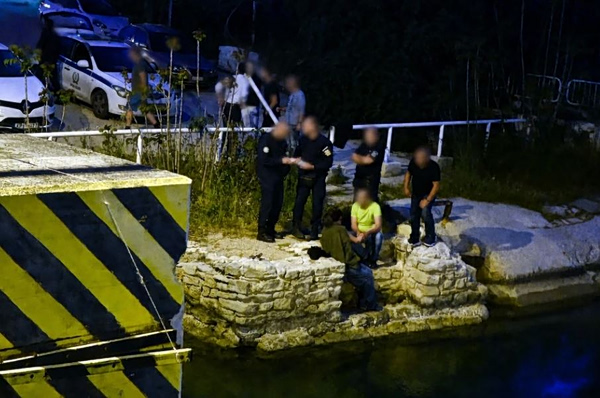 Ισθμός: Πώς βρέθηκε στο νερό η 15χρονη – Σε εξέλιξη οι έρευνες των Αρχών