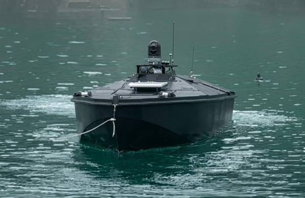 Η Αθήνα επιμένει στα μηνύματα της προς το Κίεβο για το drone – Οι κίνδυνοι εξαγωγής του πολέμου