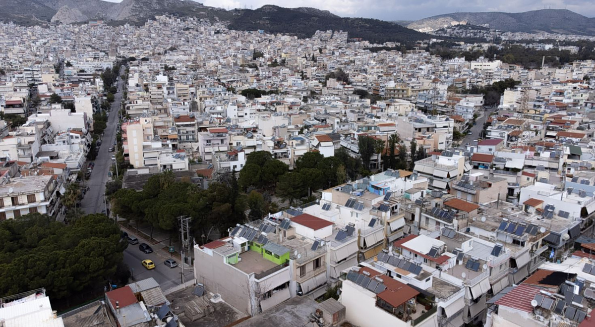Σταθερό το ενδιαφέρον ξένων επενδυτών για ακίνητα στην Αττική – Τι αναζητούν