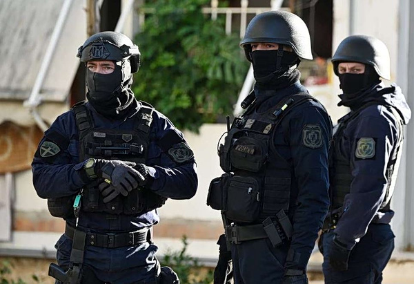 Βορίζια: Σοκαριστικές αποκαλύψεις για τη δράση του κυκλώματος – Έκοψαν 134 ελιές αγρότη που αρνήθηκε να παραδώσει το χωράφι του