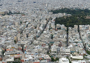 Οσμή αερίου στα νότια προάστια: Αυτά είναι τα τρία σενάρια για την προέλευσή της