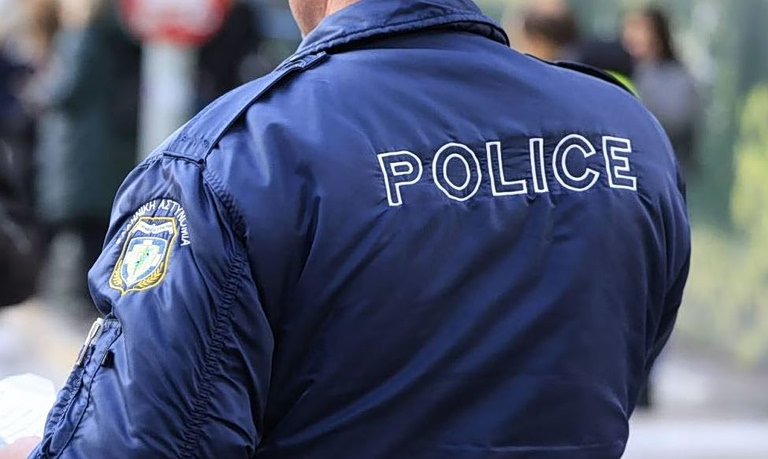 Κρήτη: Σε εξέλιξη μεγάλη επιχείρηση της ΕΛ.ΑΣ. – Ναρκωτικά, όπλα και «διάλογοι-φωτιά» για τον ΟΠΕΚΕΠΕ