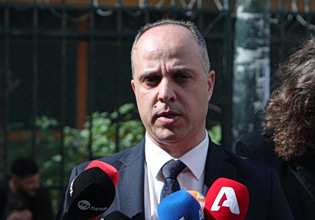 Κεσσές: Σκυταλοδρομία συγκάλυψης για τις υποκλοπές – Προβληματική η ανάθεση της υπόθεσης από τον Τζαβέλλα στον Μπακέλα