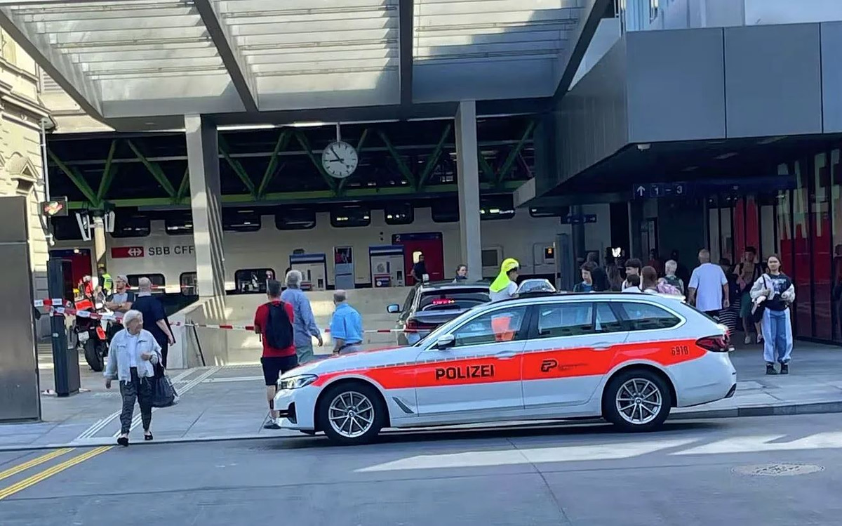 Ζυρίχη: Τέσσερις άνθρωποι μαχαιρώθηκαν «από άνδρα που φώναζε Αλλάχ Ακμπάρ» σε ελβετικό σταθμό