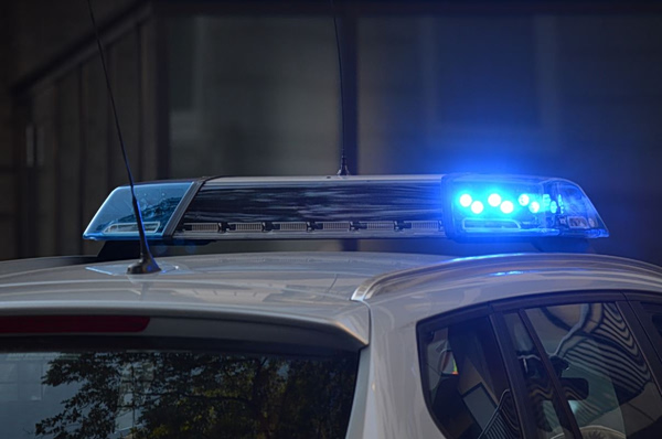 Αίγιο: Μπήκε σε αποθήκη και έκανε ριφιφί σε κατάστημα με λεία 23.000 ευρώ