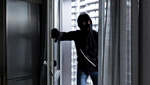 Λάρισα: Τρόμος για έγκυο – Βρέθηκε πρόσωπο με πρόσωπο με διαρρήκτη μέσα στο διαμέρισμά της