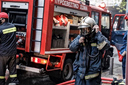 Θεσσαλονίκη: Παρανάλωμα του πυρός μοτοσικλέτα – Ζημιές σε δύο αυτοκίνητα