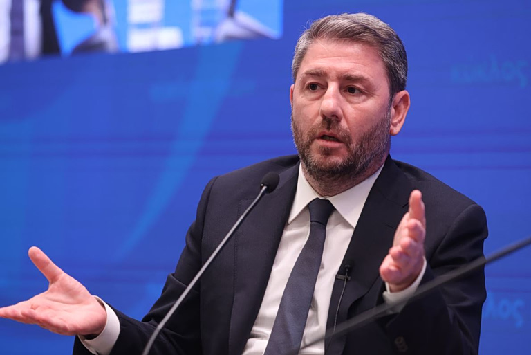 Ανδρουλάκης: Η χώρα σβήνει δημογραφικά και η κυβέρνηση παίρνει ημίμετρα – Αυτές είναι οι προτάσεις του ΠΑΣΟΚ