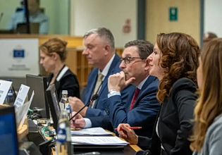 Η Ευρωπαϊκή Επιτροπή των Περιφερειών ζητάει ισχυρή πολιτική συνοχής