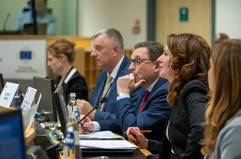 Η Ευρωπαϊκή Επιτροπή των Περιφερειών ζητάει ισχυρή πολιτική συνοχής