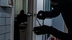 Η σπείρα Χιλιανών διαρρηκτών που έκαναν «τουρισμό» στην Αθήνα – Πώς έκλεψαν ρολόγια αξίας 1,5 εκατ. ευρώ από γνωστό εφοπλιστή