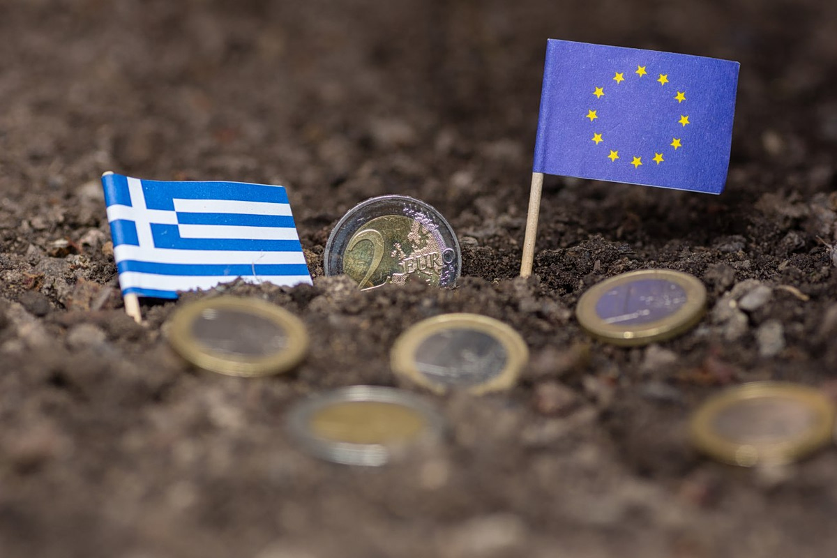 Της Ε.Ε. τα ευρώ ζητούν λογαριασμό, τι άλλο θα σκάσει φοβούνται στο κράτος το επιτελικό