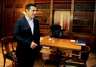 Η μυθολογία περί «συναλλαγής» με τους Ευρωπαίους για τη Συμφωνία των Πρεσπών έχει όντως ως αφετηρία το βιβλίο των Βαρβιτσιώτη – Δενδρινού