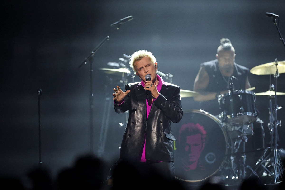 Ο Billy Idol δεν έβγαινε στη σκηνή «εάν δεν ήταν χάι» – Σήμερα όλα είναι αλλιώς