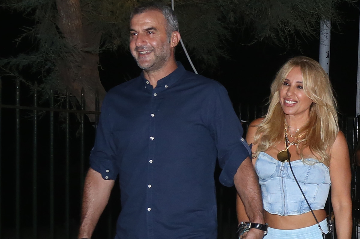 Γωγώ Μαστροκώστα: Νοσηλεύεται σε σοβαρή κατάσταση